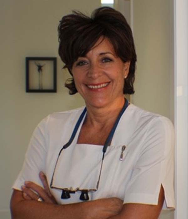 Dr. Arlette Zakaib, Châteauguay Dentist